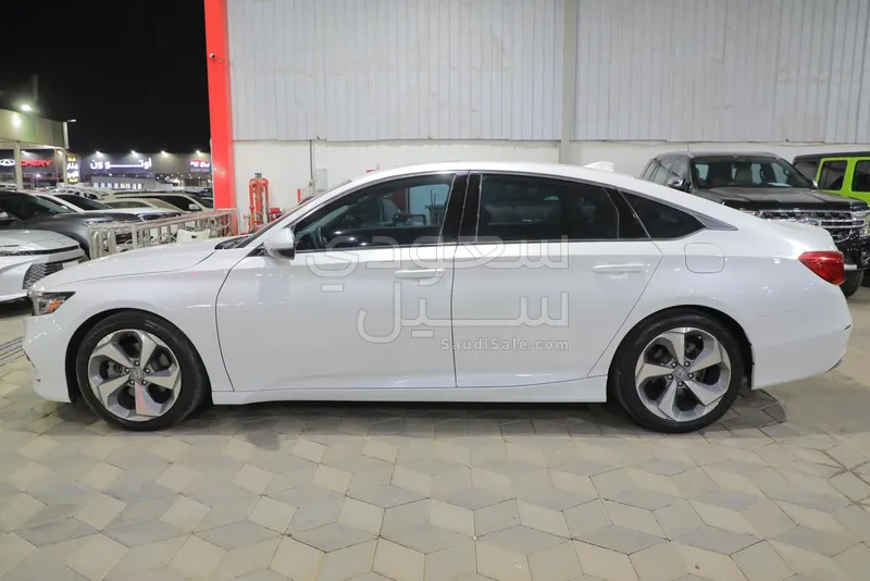 2019 هوندا اكورد سبورت