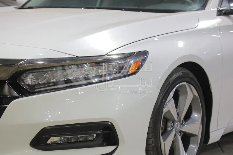 2019 هوندا اكورد سبورت