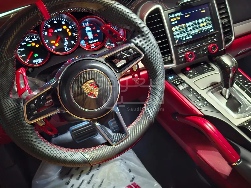 2016 بورش كايين جي تي اس