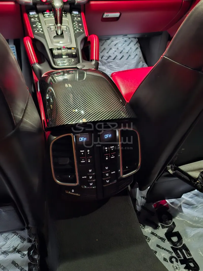 2016 بورش كايين جي تي اس