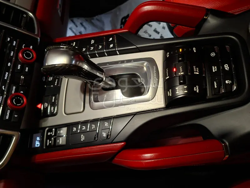 2016 بورش كايين جي تي اس