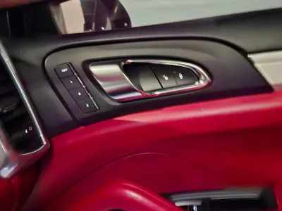 2016 بورش كايين جي تي اس