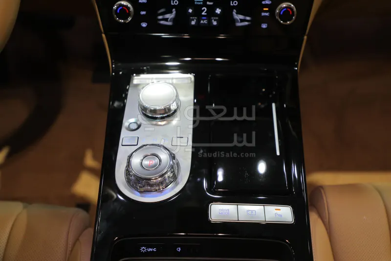 2025 جينيسيس جي 80