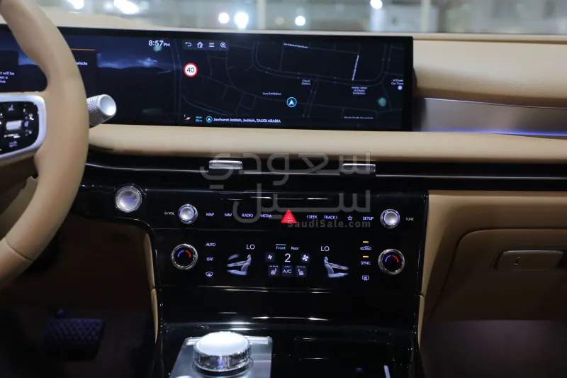 2025 جينيسيس جي 80