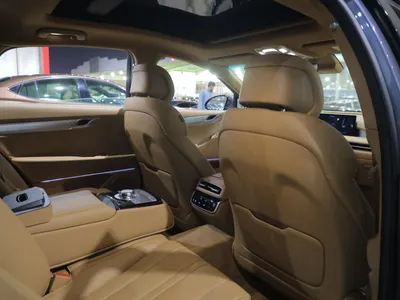 2025 جينيسيس جي 80