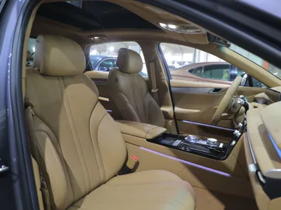 2025 جينيسيس جي 80