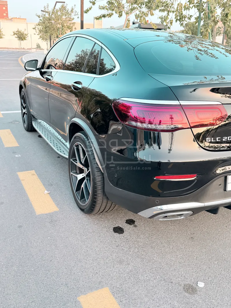 2021 مرسيدس - بنز جي إل سي 200 كوب