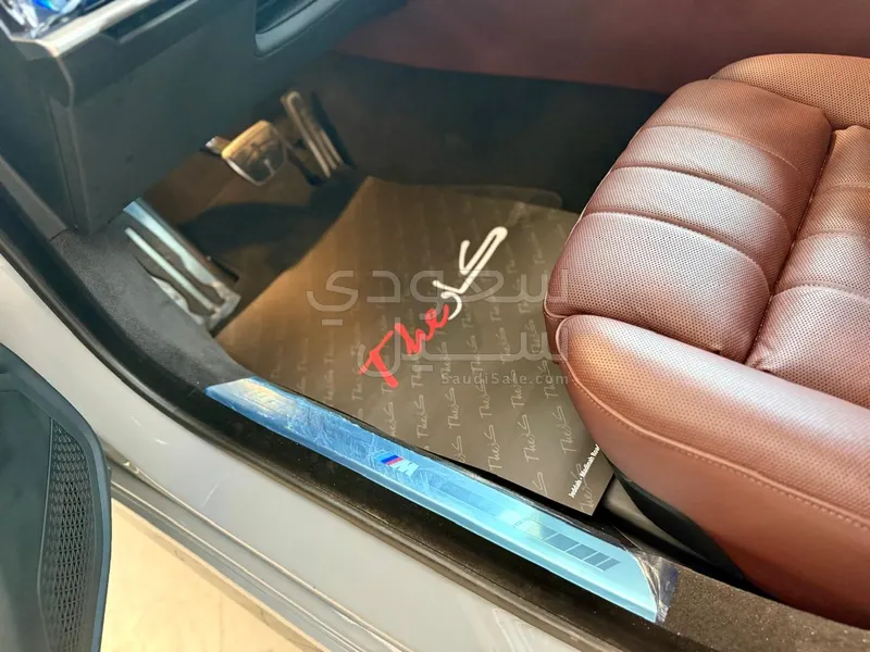 2024 BMW 7 Series 735i