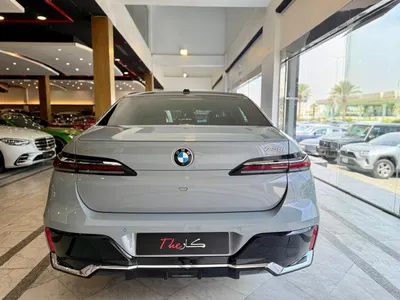 2024 BMW 7 Series 735i