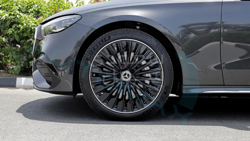 2026 مرسيدس - بنز إي 300 أي إم جي