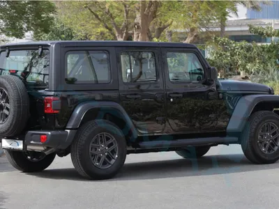 2025 جييب رانجلر سبورت بلس