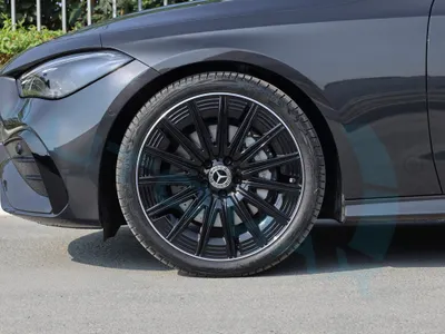 2026 مرسيدس - بنز سي إل إي 200