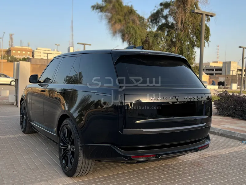 2024 Land Rover Range Rover Autobiography