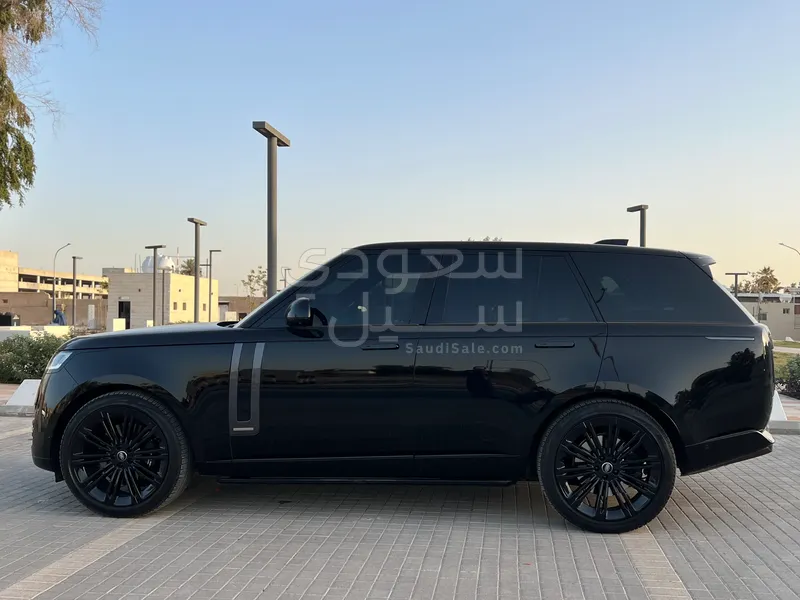 2024 Land Rover Range Rover Autobiography