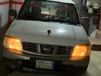 2015 نيسان بيك اب