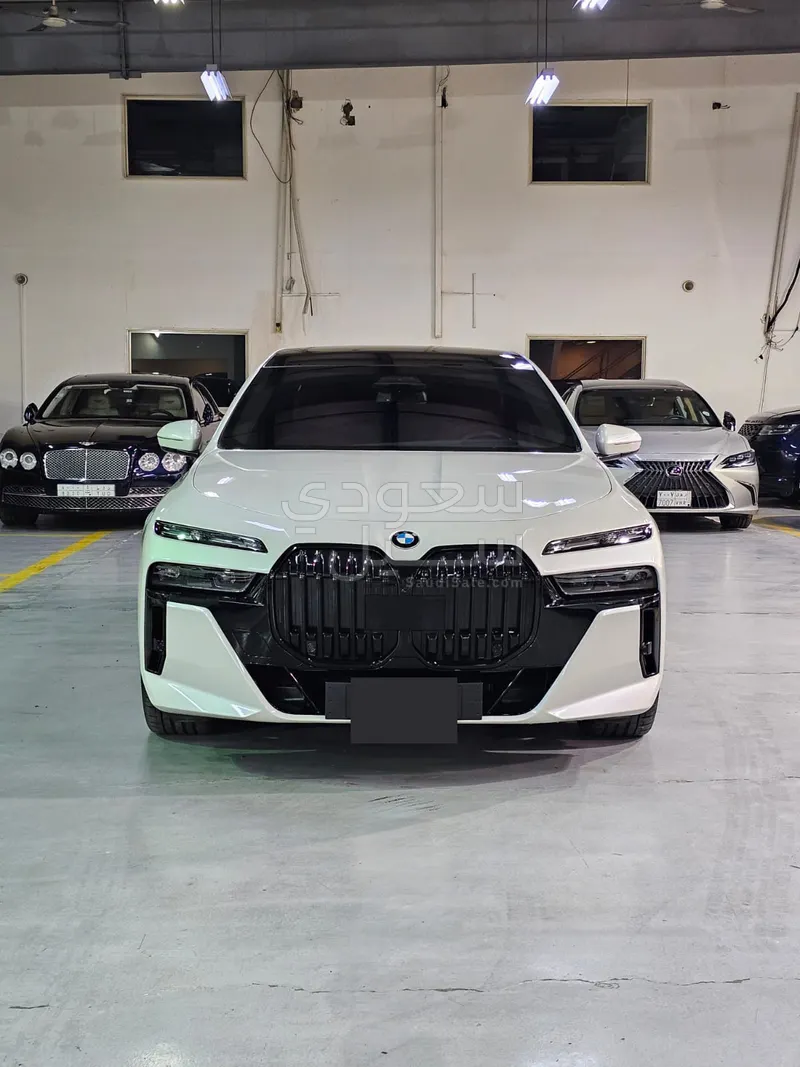 2024 BMW 7 Series 760i