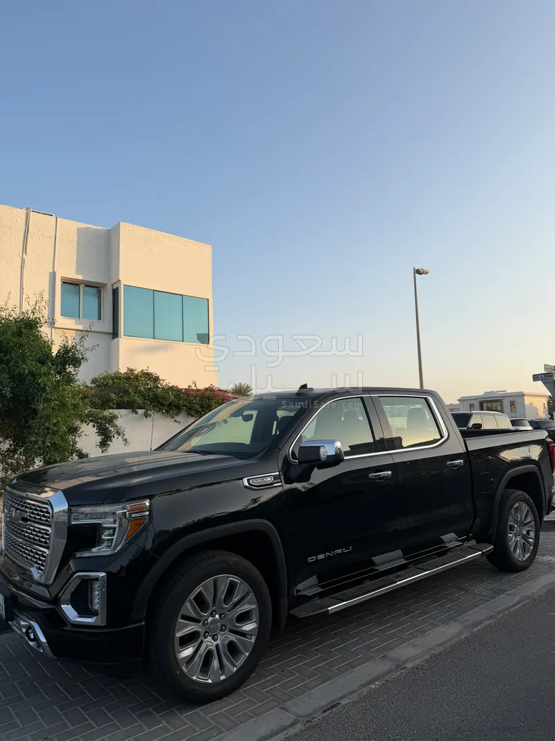 2021 GMC Sierra Denali