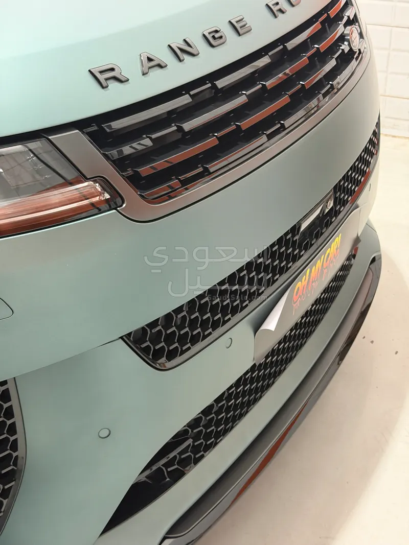 2025 Land Rover Range Rover Sport SV