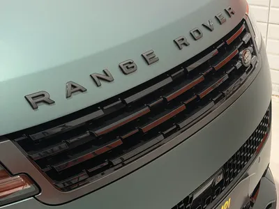 2025 Land Rover Range Rover Sport SV