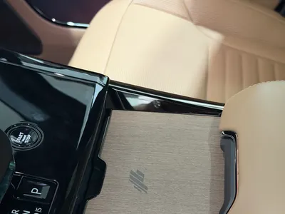 2025 Land Rover Range Rover Sport SV