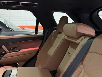 2025 Land Rover Range Rover Sport SV