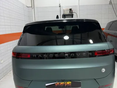 2025 Land Rover Range Rover Sport SV