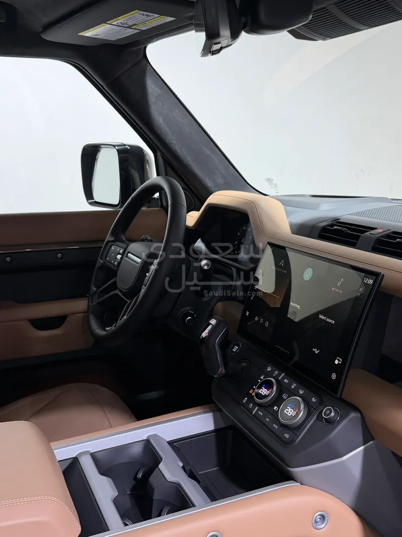 2026 Land Rover Defender X 110