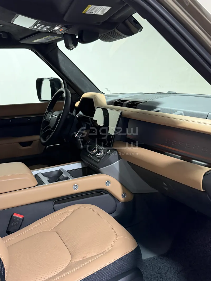 2026 Land Rover Defender X 110