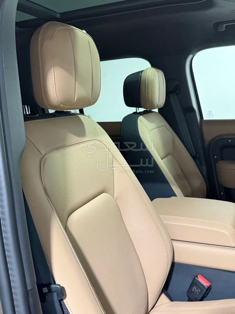 2026 Land Rover Defender X 110