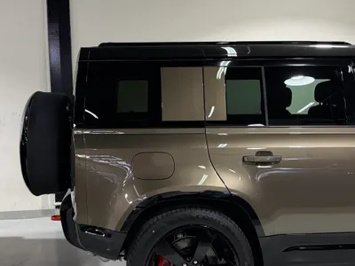 2026 Land Rover Defender X 110