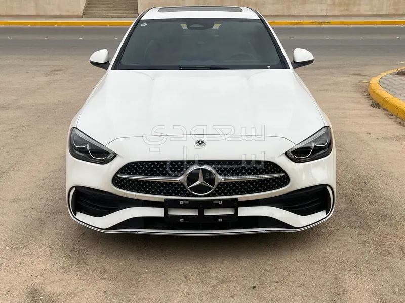 2025 مرسيدس - بنز سي 200 أي إم جي
