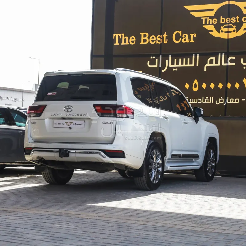 2024 Toyota Land Cruiser GXR