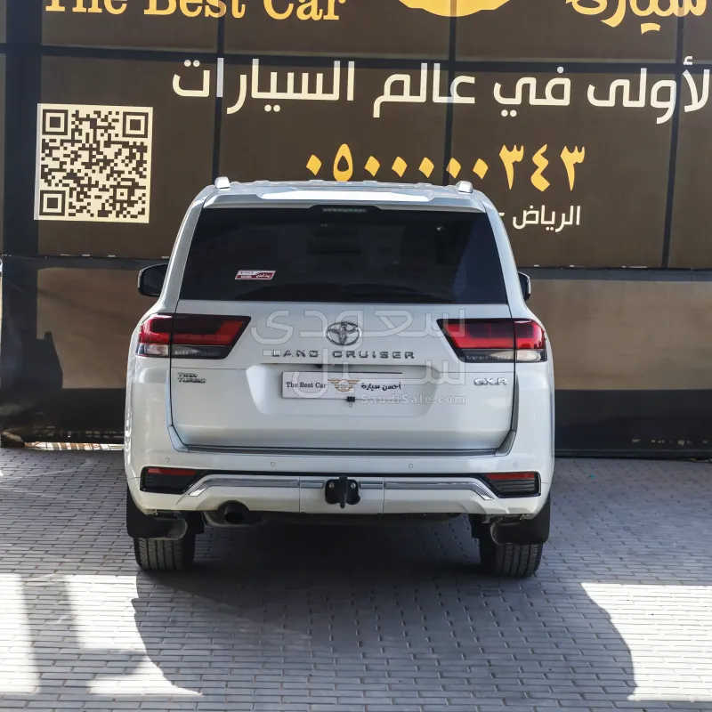 2024 Toyota Land Cruiser GXR