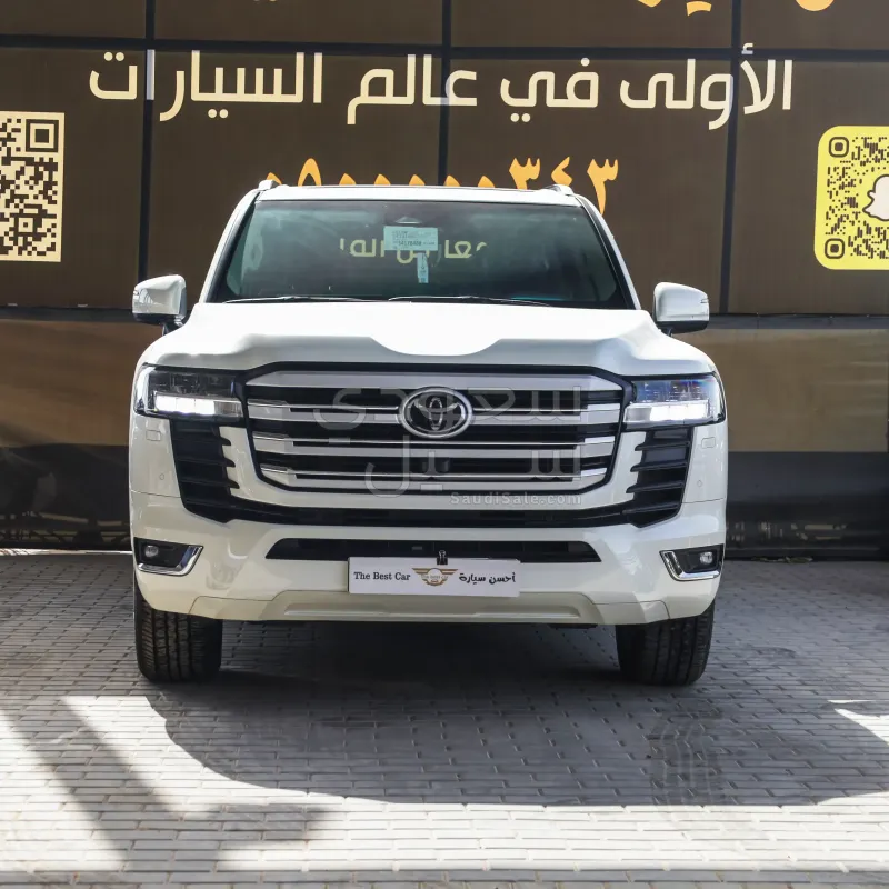 2025 Toyota Land Cruiser GXR