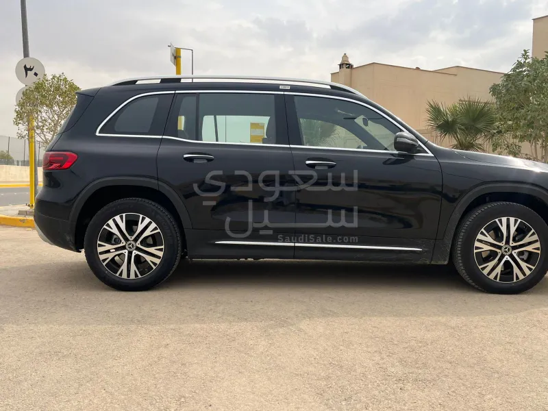 2025 مرسيدس - بنز جي إل بي 250