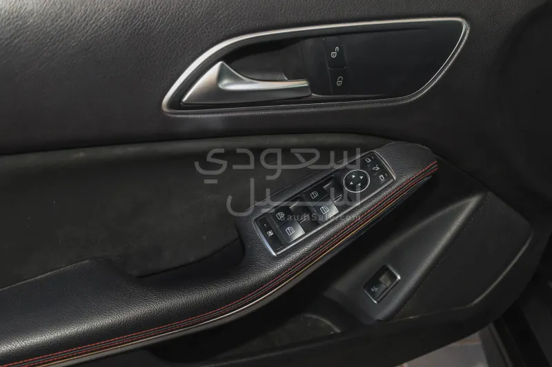 2020 Mercedes-Benz GLA 180