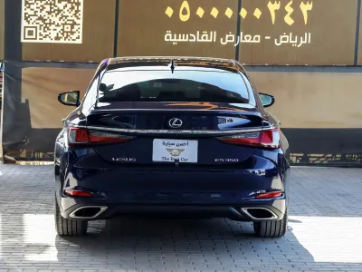 2023 Lexus ES 350