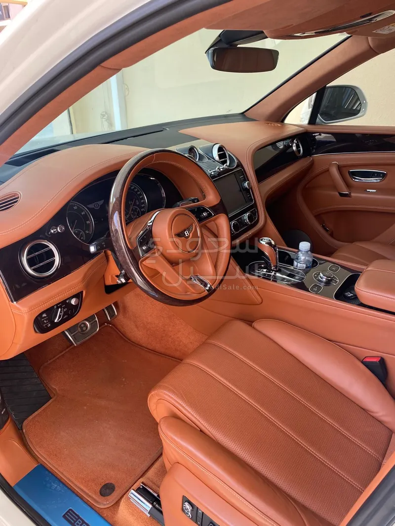 2020 Bentley Bentayga Black Edition