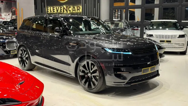 2026 Land Rover Range Rover Sport SE