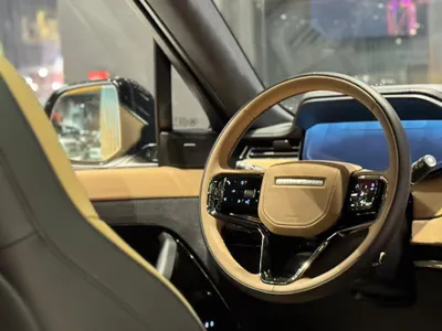 2026 Land Rover Range Rover Sport SE