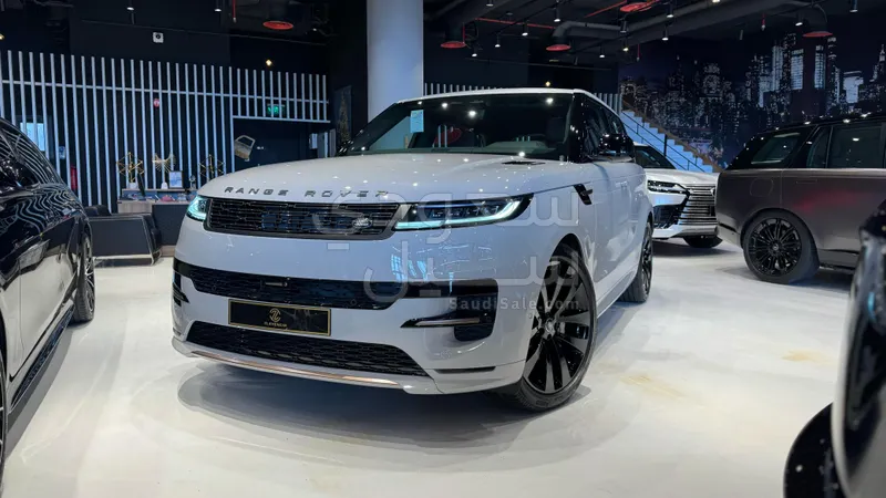 2026 Land Rover Range Rover Sport SE