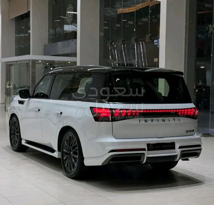 2025 Infiniti QX 80