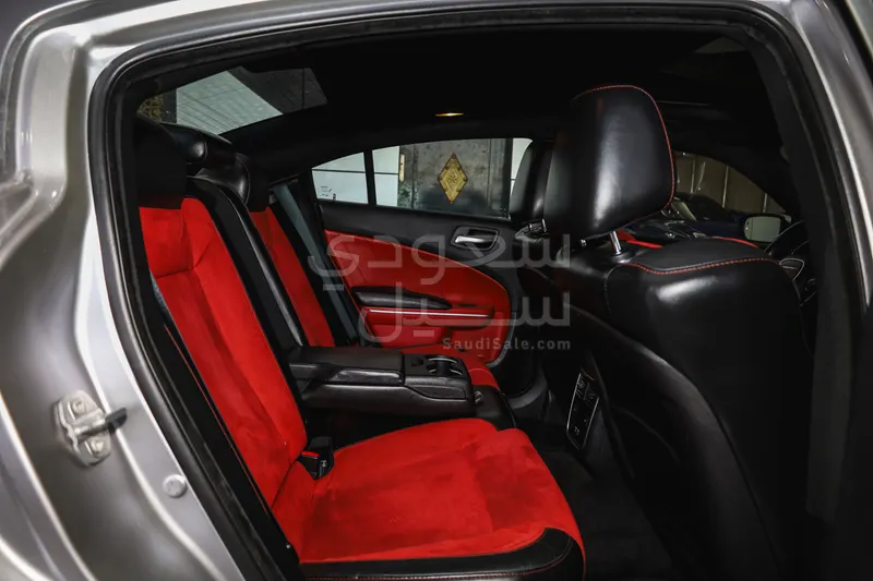 2016 دودج تشارجر ار تي