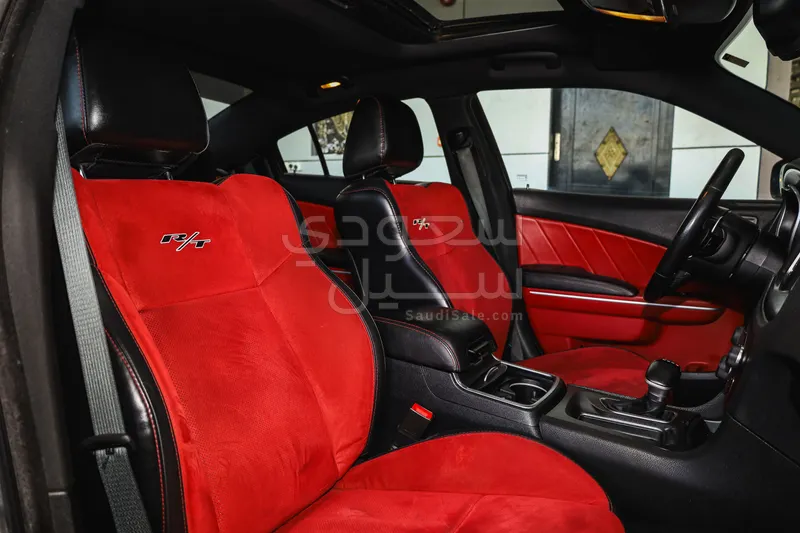 2016 دودج تشارجر ار تي