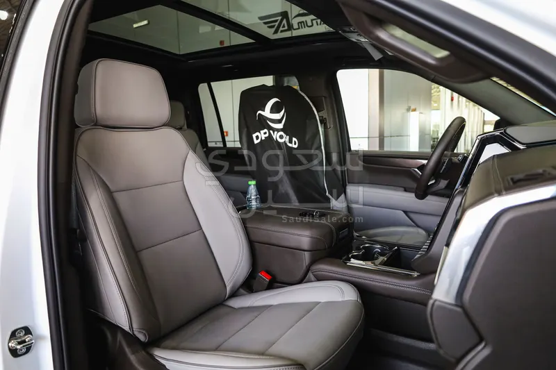 2025 GMC Yukon Elevation