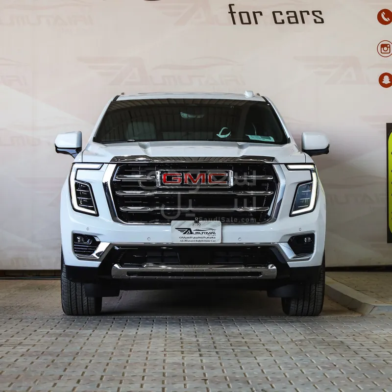 2025 GMC Yukon Elevation