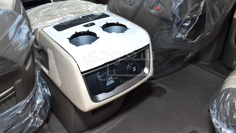 2024 كيا كارنفال