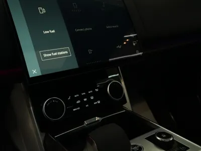 2023 لاند روفر رينج روفر اوتوبيوغرافي