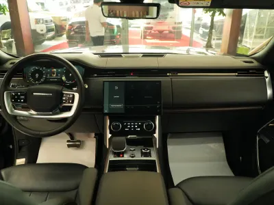 2023 لاند روفر رينج روفر اوتوبيوغرافي