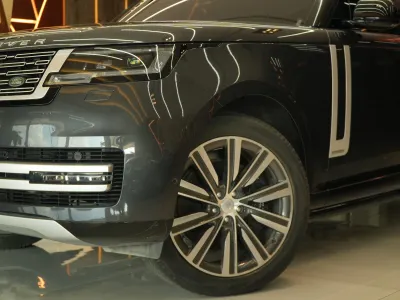 2023 لاند روفر رينج روفر اوتوبيوغرافي